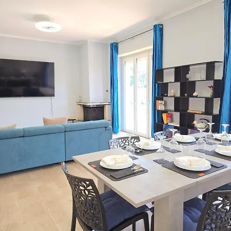 Casa Cristallo 150mq Fronte Mare Con Posto Auto Gaeta